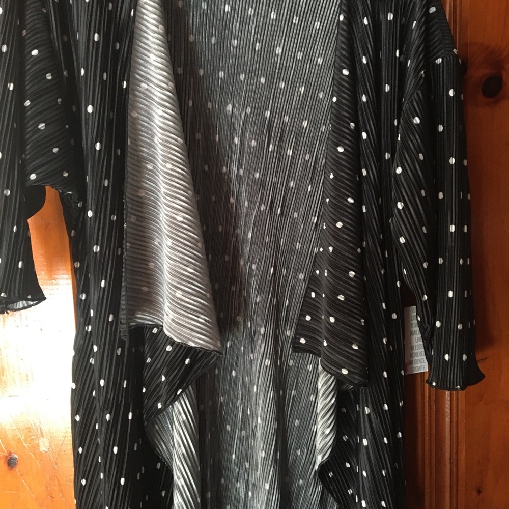 Brand new polka dot Shirley with tags! Size small